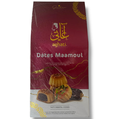 Aghati dates maamoul, a delicious maamoul middle eastern dessert filled with sweet dates.