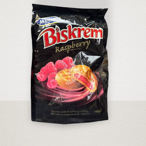 McVities Biskrem Raspberry - delicious raspberry cream biscuits with a crisp texture, perfect for indulgent snacking.