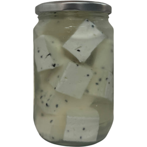 Deliciously presented Aleppo nabulsi cheese, highlighting the characteristics of authentic nabulsi cheese.
