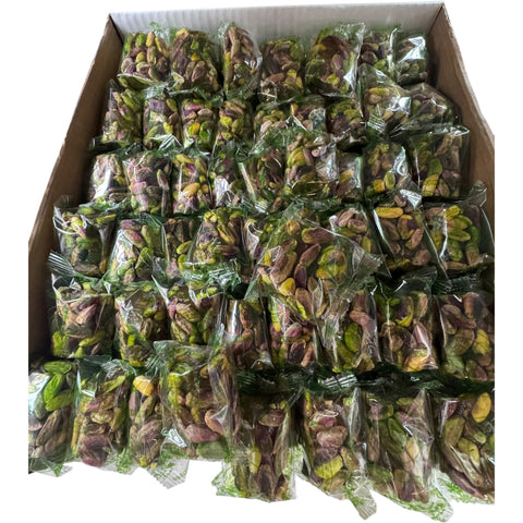 Close-up of Nogat w pistachios 1Lb Turkish delight, showcasing the exquisite combination of flavors in turkish delight with pistachios.
