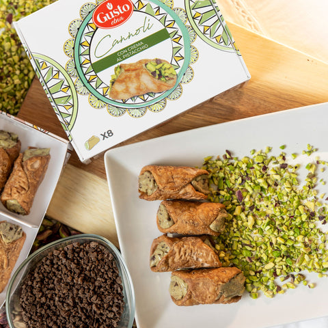 Gusto Etna, Sicilian 8 pcs Cannoli filled with Pistachio Cream Gift Box