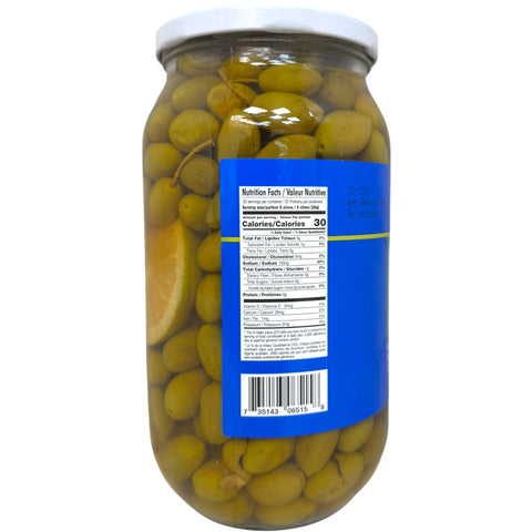 Close-up view of Cortas green olives, highlighting their quality and freshness, ideal for Mediterranean cuisine.