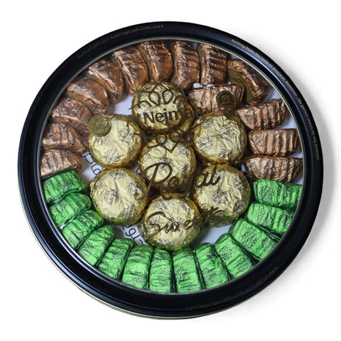 Al Nejmah Sweets Royal Variety Maamoul Wrapped (1000g) displayed in elegant packaging, highlighting traditional maamoul cookies.
