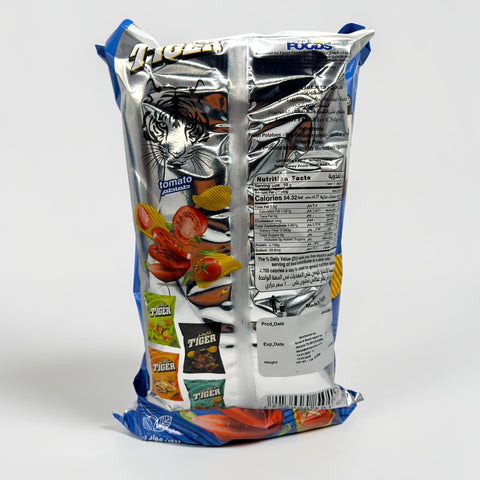 Close-up of Tiger Chips – Tomato Flavor highlighting the crunchy texture and rich taste of tomato flavored chips for satisfying snacking.