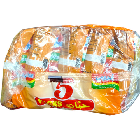 Indomie Special Chicken Flavour – 5 Packs served in a bowl, highlighting its appealing texture and taste.