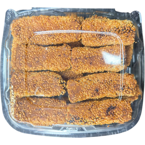 Close-up of Santarosa Cookies – Olive Mountain Bakery, highlighting the texture and ingredients that make these cookies a delightful treat.