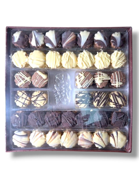 Nafeeseh Butter Cookies with Chocolate - Deliciously Rich and Irresistibly Crisp Treats