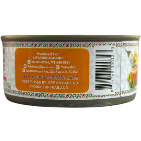 Close-up of Yafa Solid Light Tuna in Soy Oil – 142g highlighting the rich color and texture of the tuna.