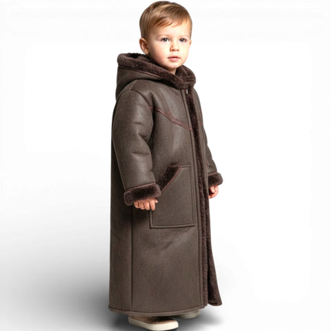 Side view of the Kids Hooded Fur Coat – 2-3y old highlighting its trendy design.
