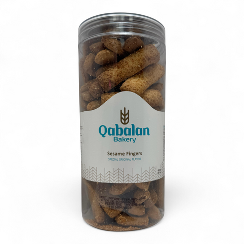 Close-up image of Qabalan Fingers sticks Sesame 450 G highlighting the texture and sesame seeds.